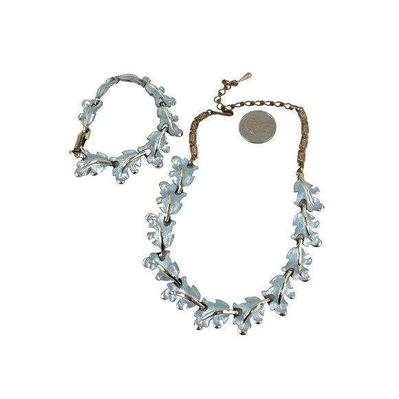 Retro Blue Leaf Enamel Necklace and Bracelet Set Parure 1950s - Picture 5 of 9